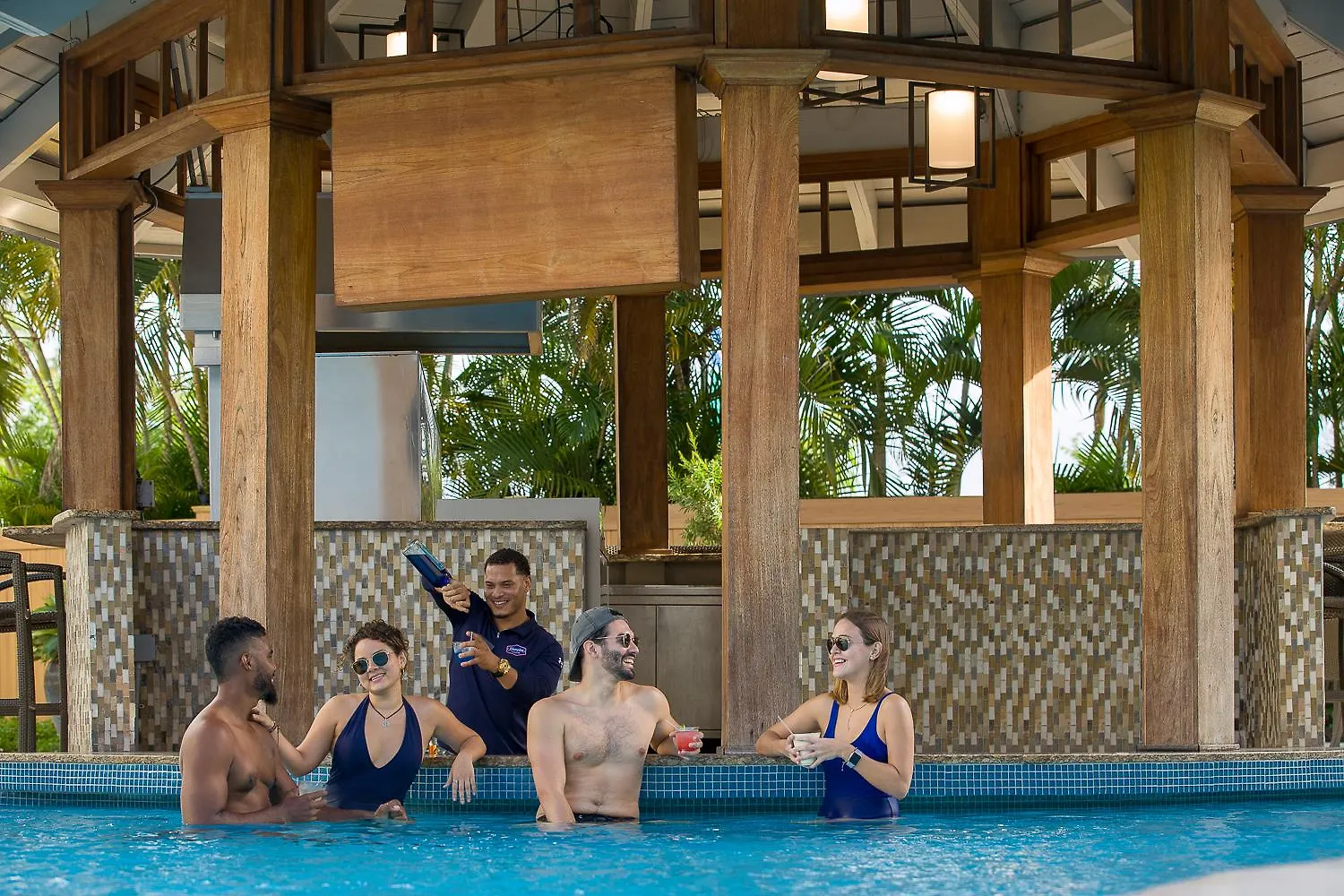 Hampton Inn & Suites San Juan Carolina