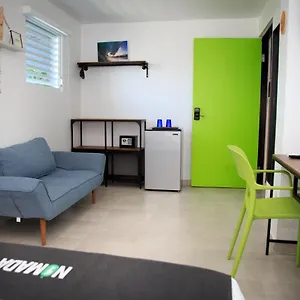  Albergue Nomada Hostel- Isla Porto Rico