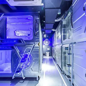 Met A Space Pod At Arab Street Capsule hotel Singapore